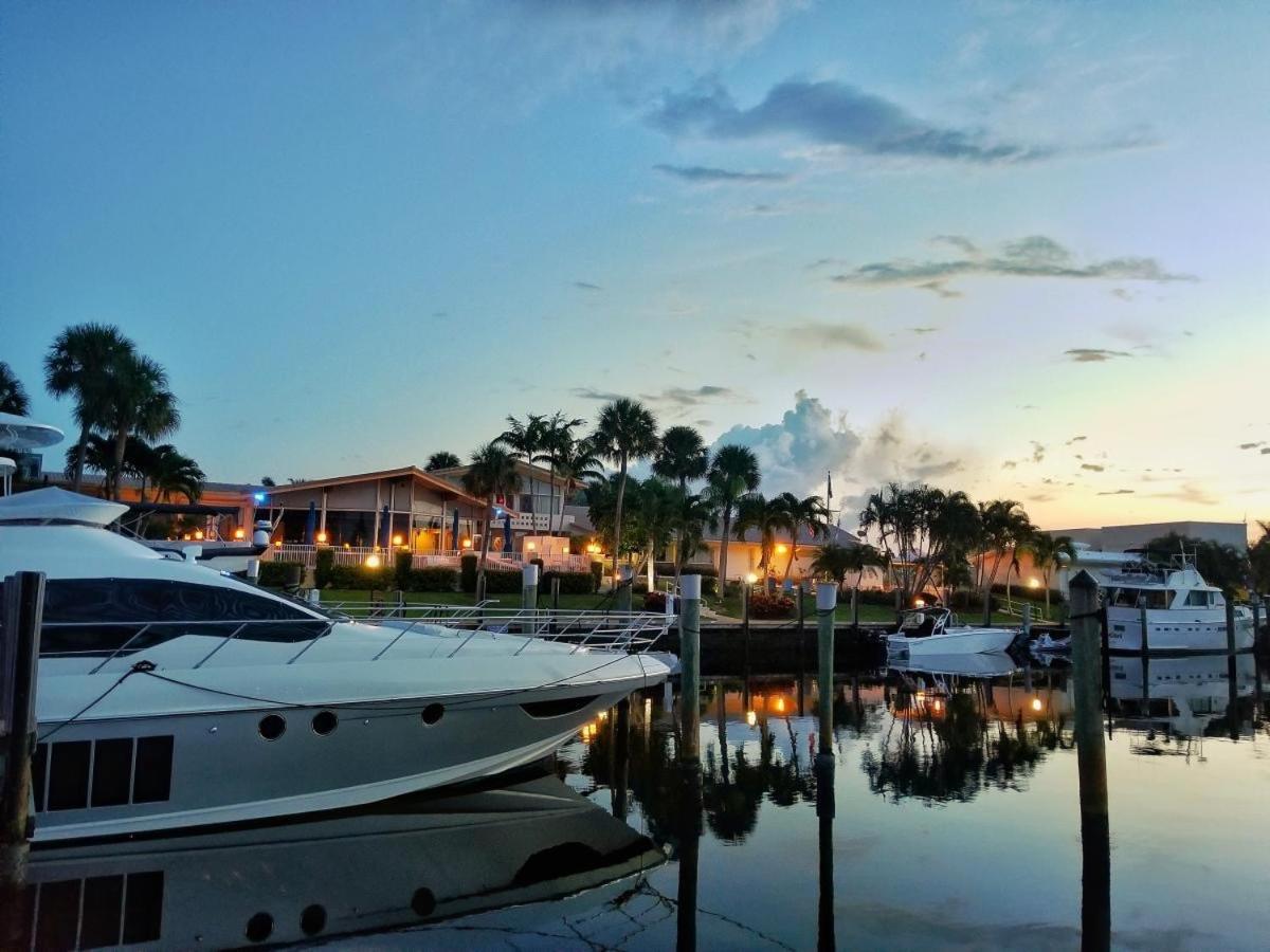 Ferienwohnung LUXURY WATER-SIDE OCEAN BABY ESCAPe!! Pompano Beach Exterior foto